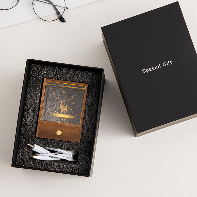 Beautiful Wooden Night Light - Ideal For Holidays And Christmas Gifts