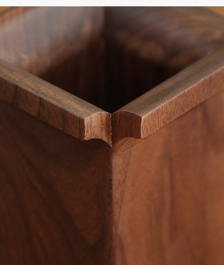 Classical Square Wood Pen Holder
