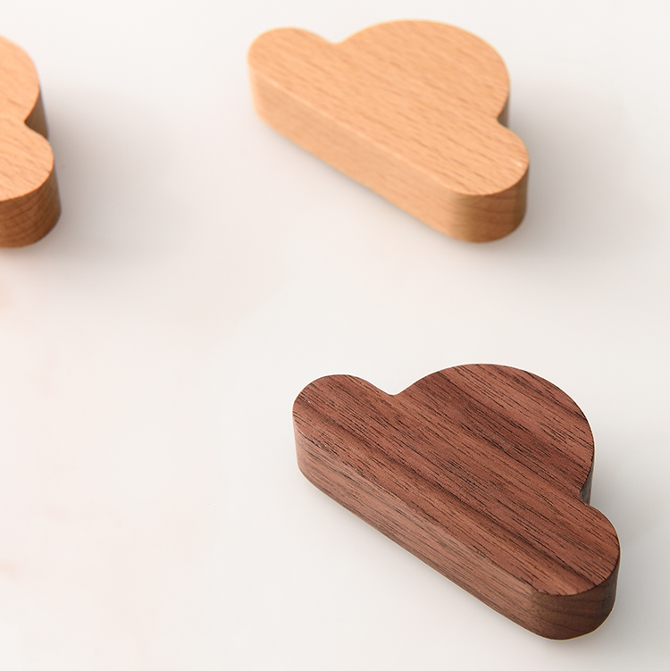 Wooden Cloud-Shaped Fridge Magnet