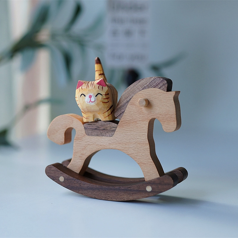 Wooden Horse Ornament - Lovely Desktop Decor