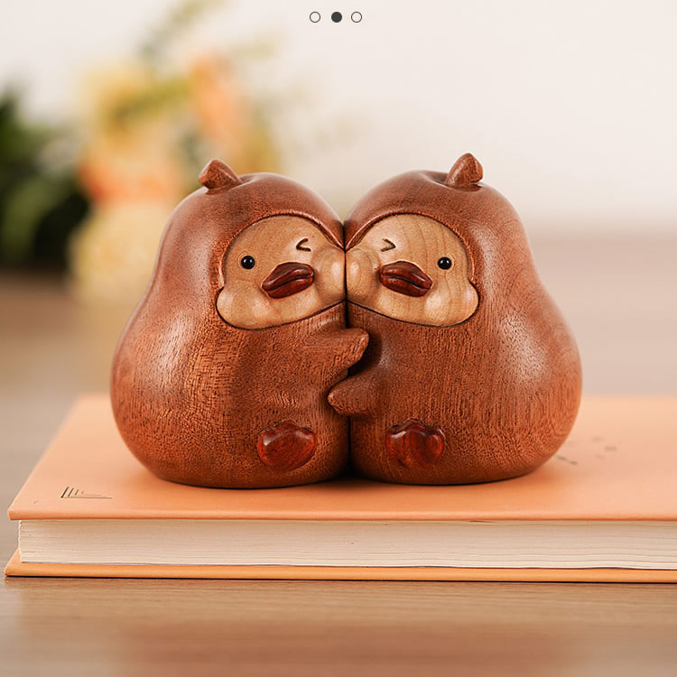 Wooden Pear Desktop Ornament,Bookend,Exquisite Holiday Gift